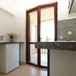 Apartment Vesna 718 *