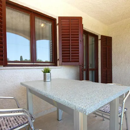 Vesna 718 Apartmán Fažana